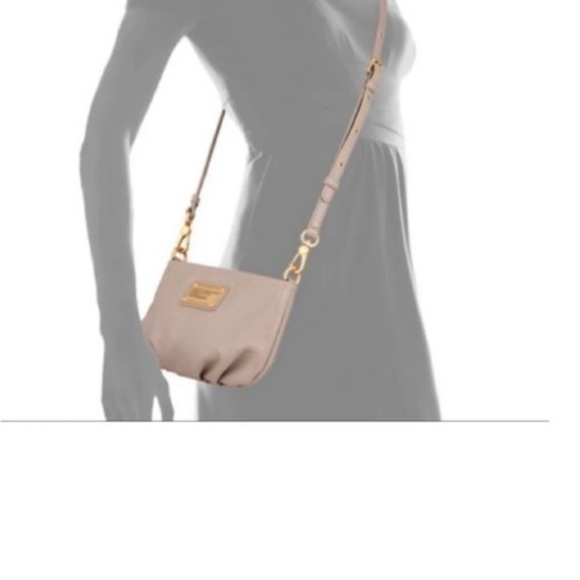 Marc Jacobs Classic Q Percy Crossbody - Picture 9 of 16